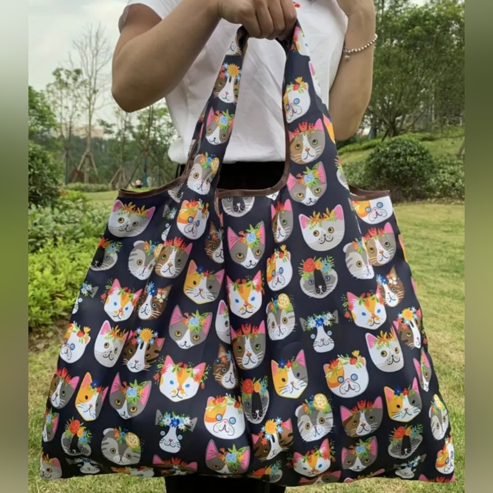 NEW Cat / Kitten print foldable reusable shopping tote bag